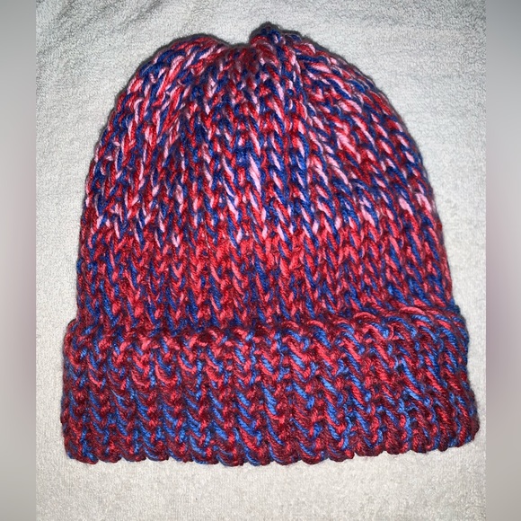 HANDCRAFTED Cozy Crochet Stretchy Hat Made with 3 Skeins of Yarn Soft Stretchy - Picture 15 of 17